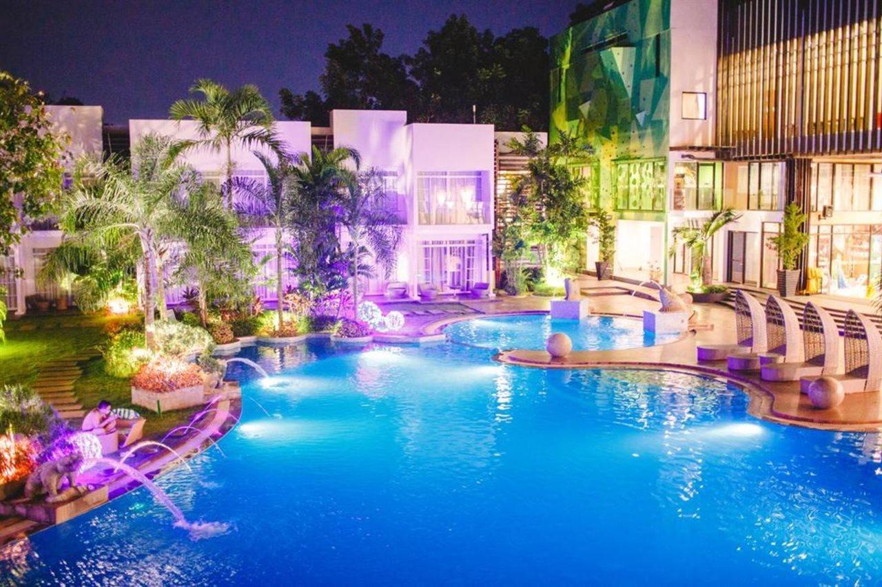 Aziza Paradise Hotel Puerto Princesa Екстер'єр фото