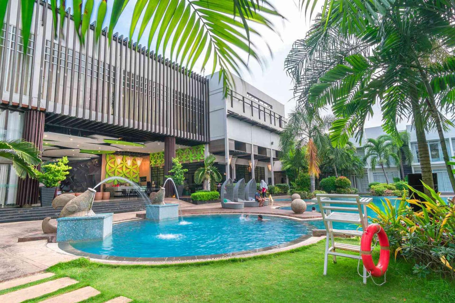 Aziza Paradise Hotel Puerto Princesa Екстер'єр фото
