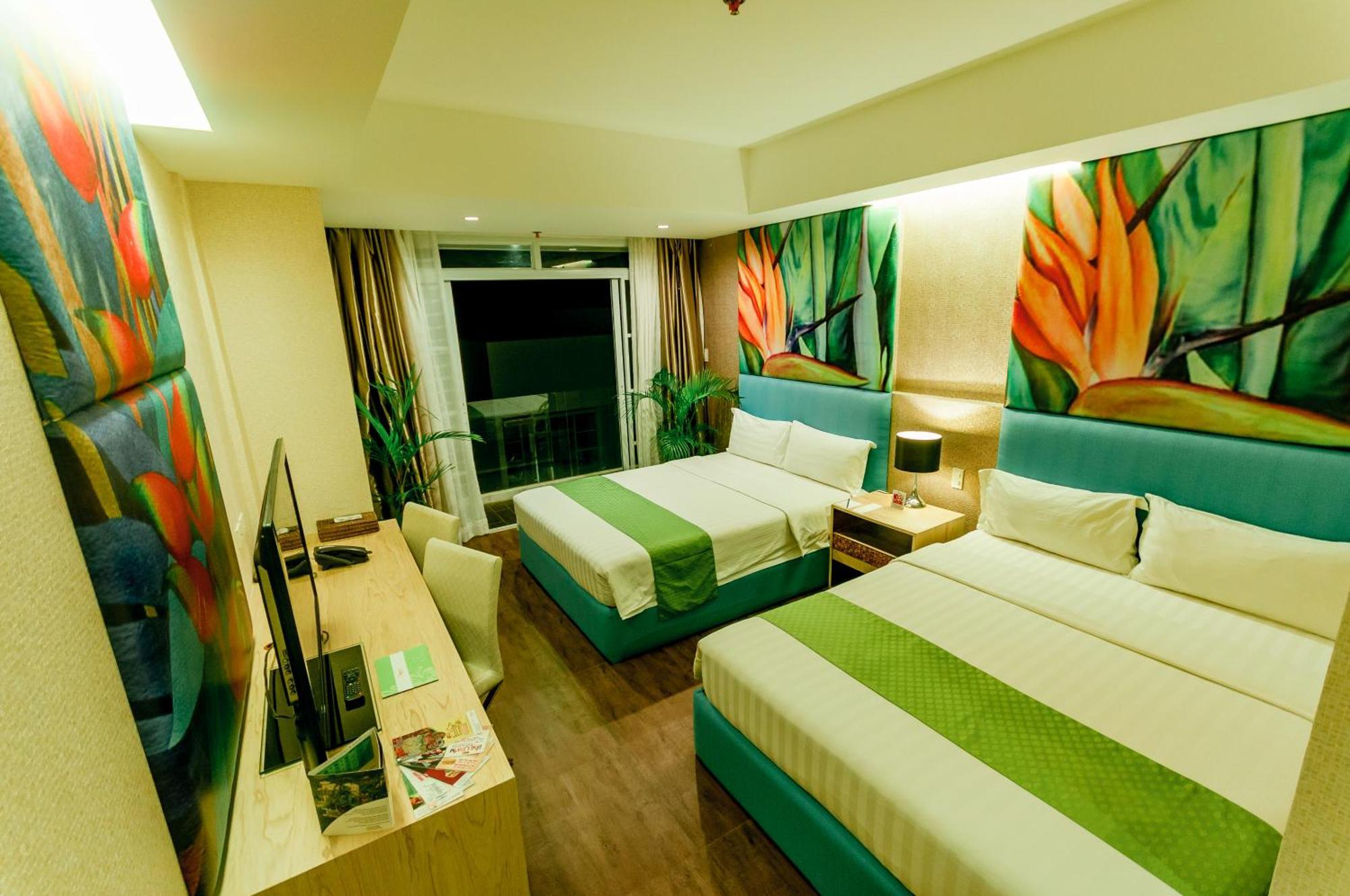 Aziza Paradise Hotel Puerto Princesa Екстер'єр фото