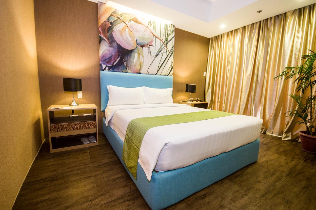 Aziza Paradise Hotel Puerto Princesa Екстер'єр фото