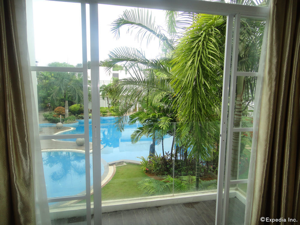 Aziza Paradise Hotel Puerto Princesa Екстер'єр фото