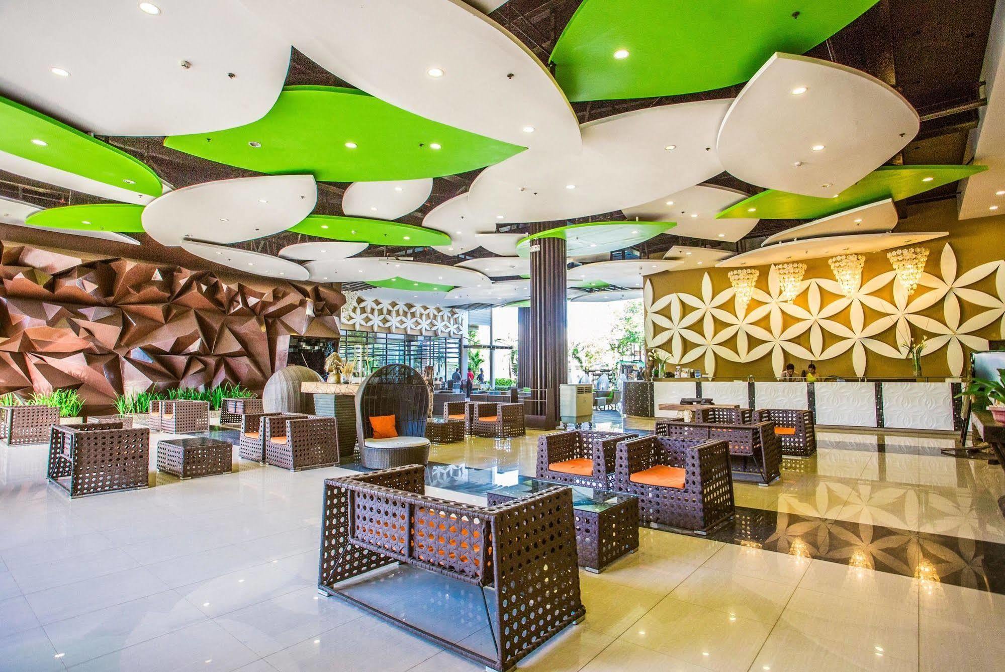 Aziza Paradise Hotel Puerto Princesa Екстер'єр фото